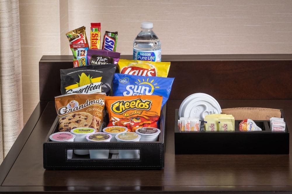 Hampton Inn & Suites Huntersville Bagian luar foto