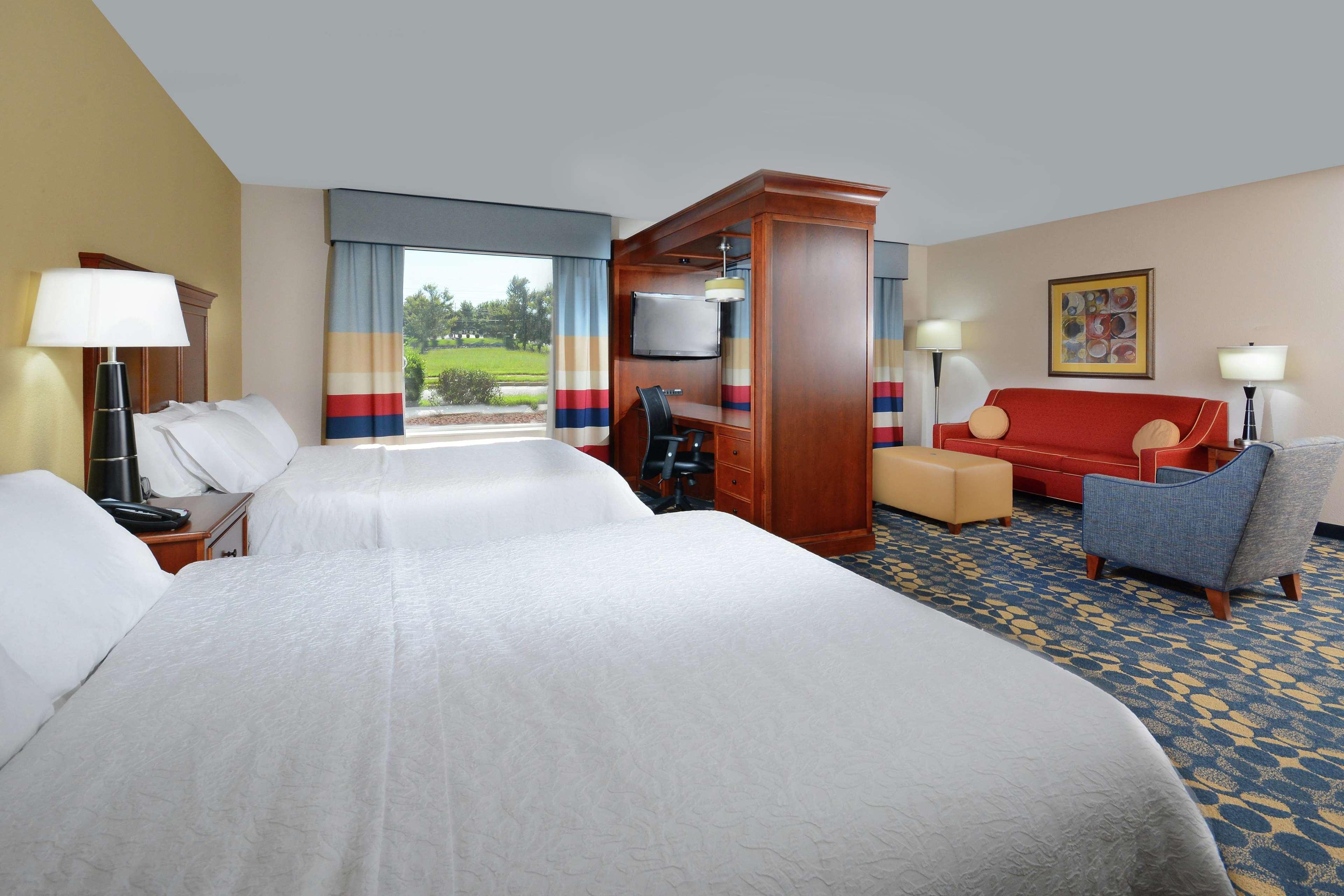 Hampton Inn & Suites Huntersville Bagian luar foto