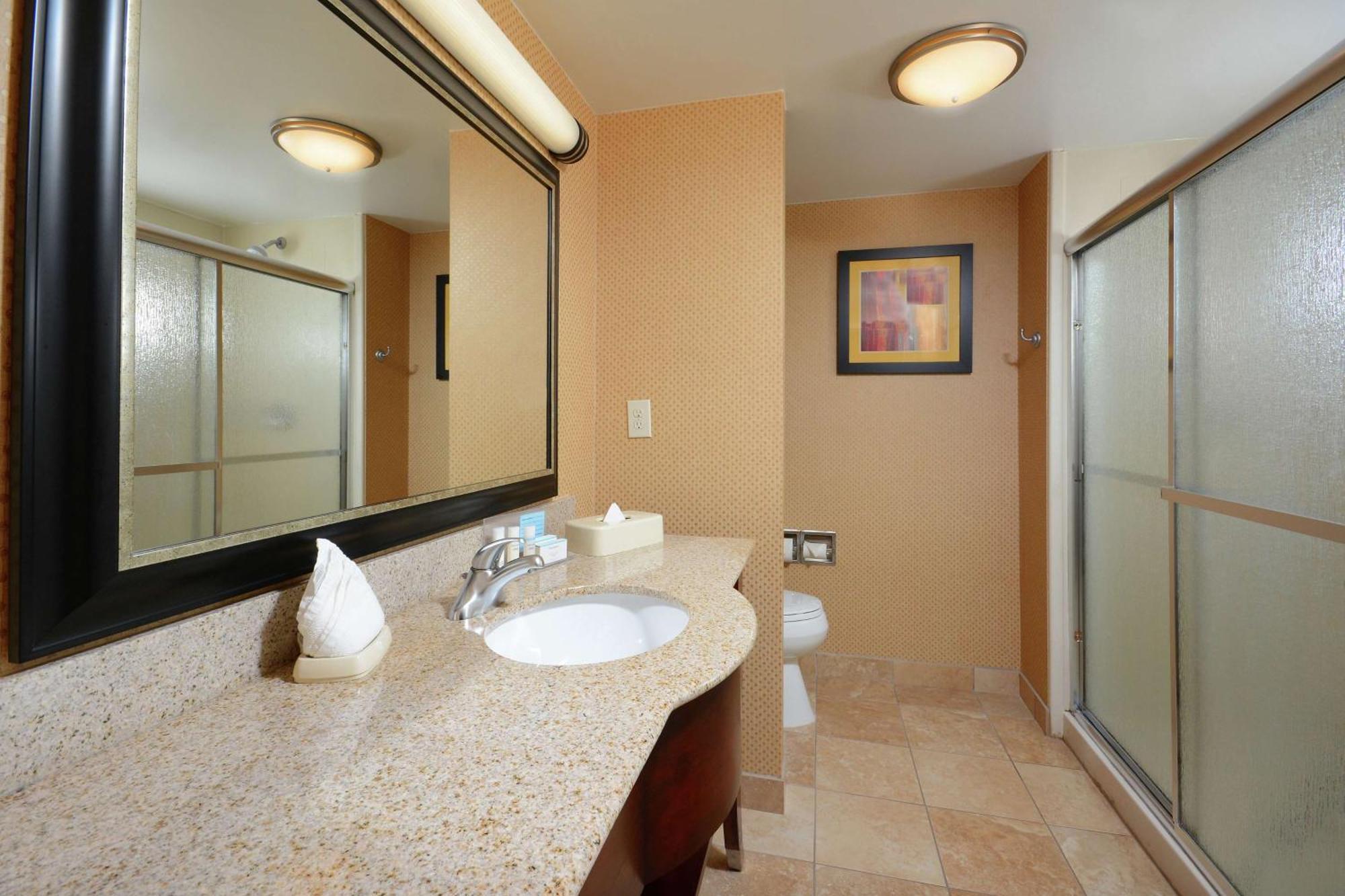 Hampton Inn & Suites Huntersville Bagian luar foto