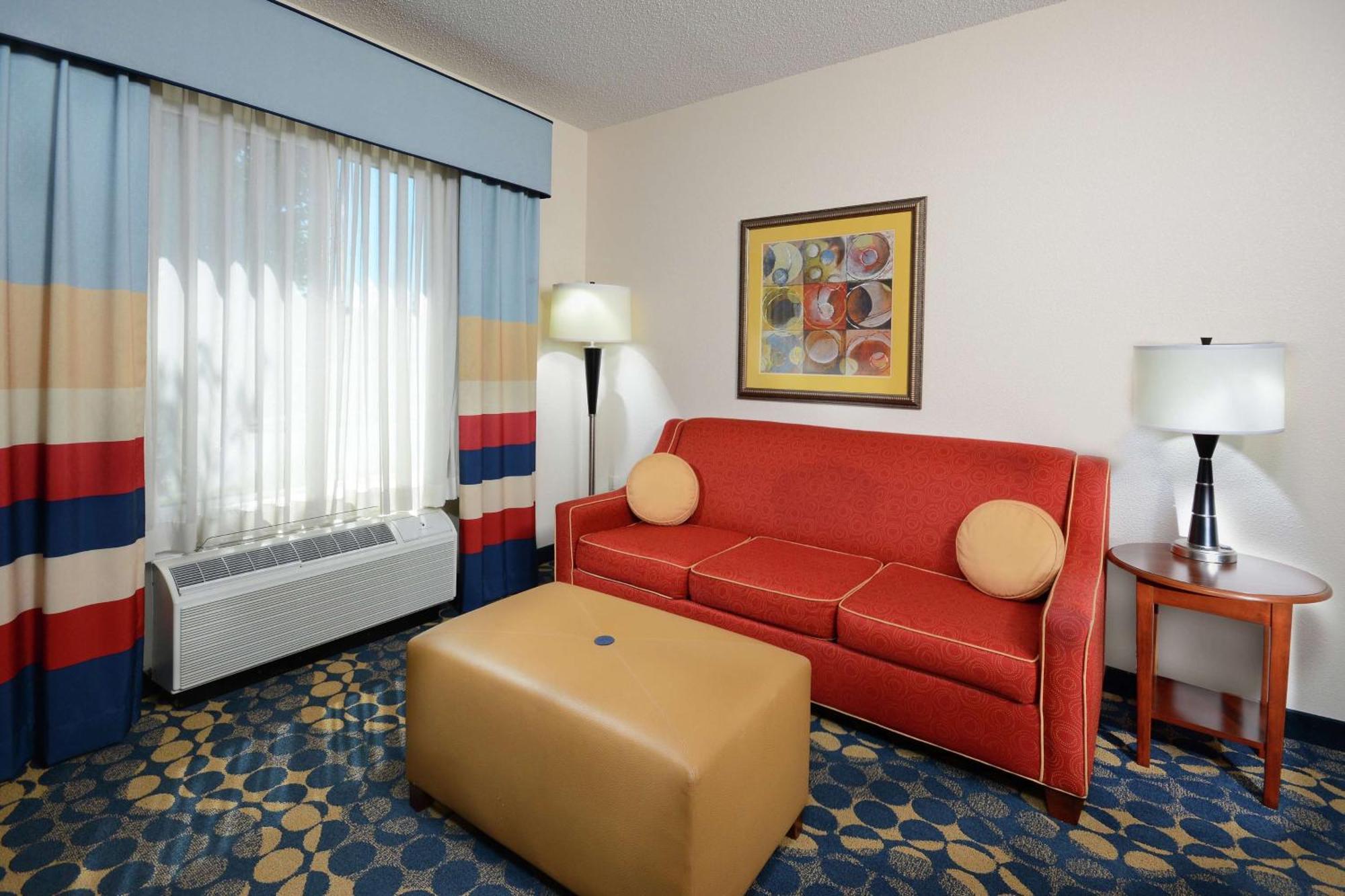 Hampton Inn & Suites Huntersville Bagian luar foto