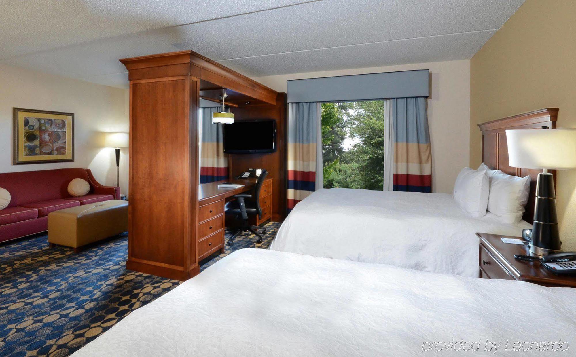 Hampton Inn & Suites Huntersville Bagian luar foto