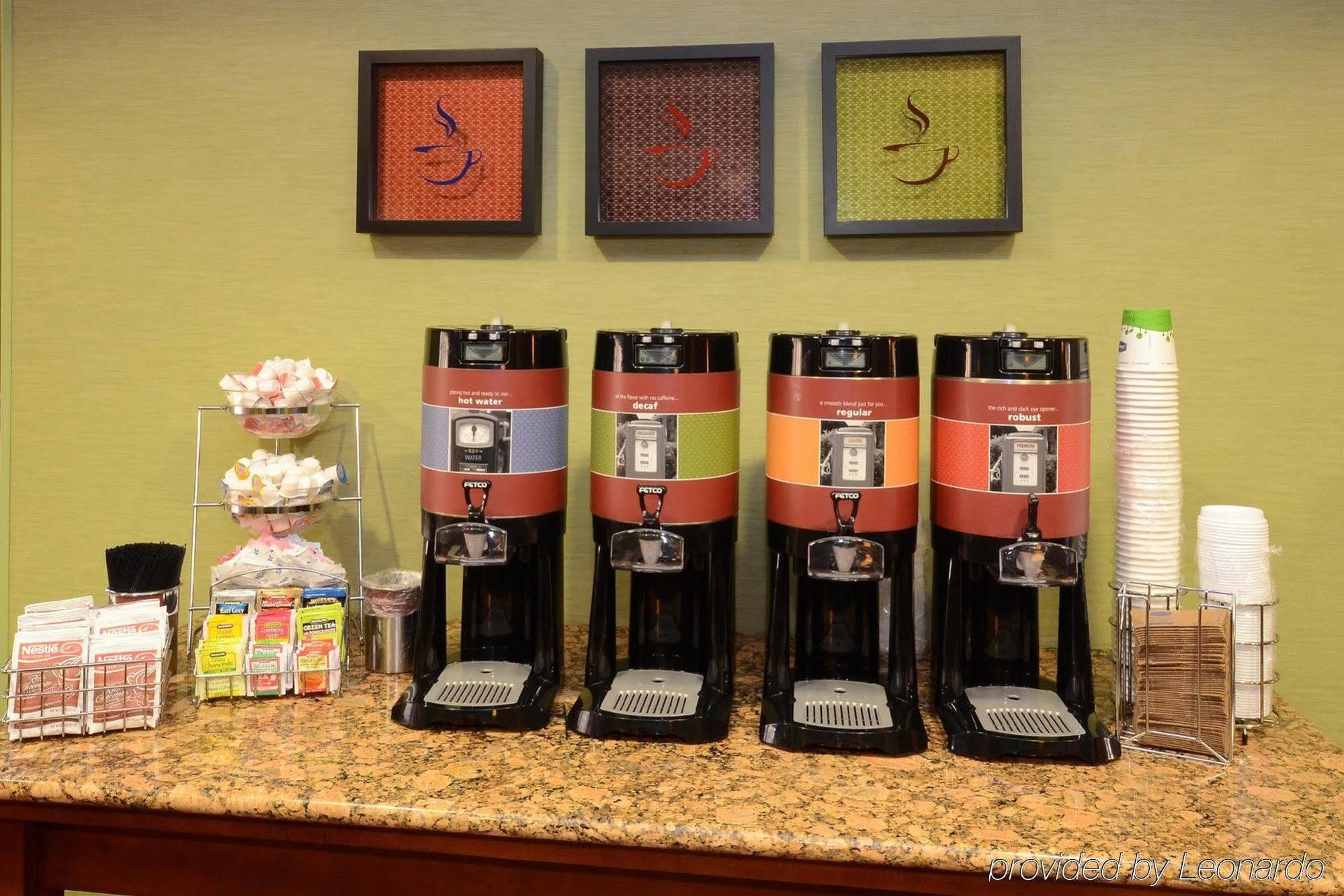 Hampton Inn & Suites Huntersville Bagian luar foto