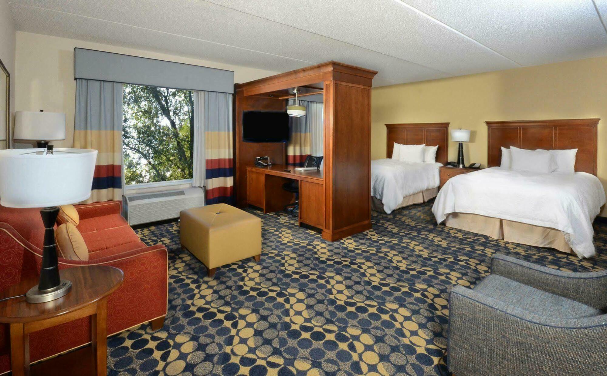 Hampton Inn & Suites Huntersville Bagian luar foto